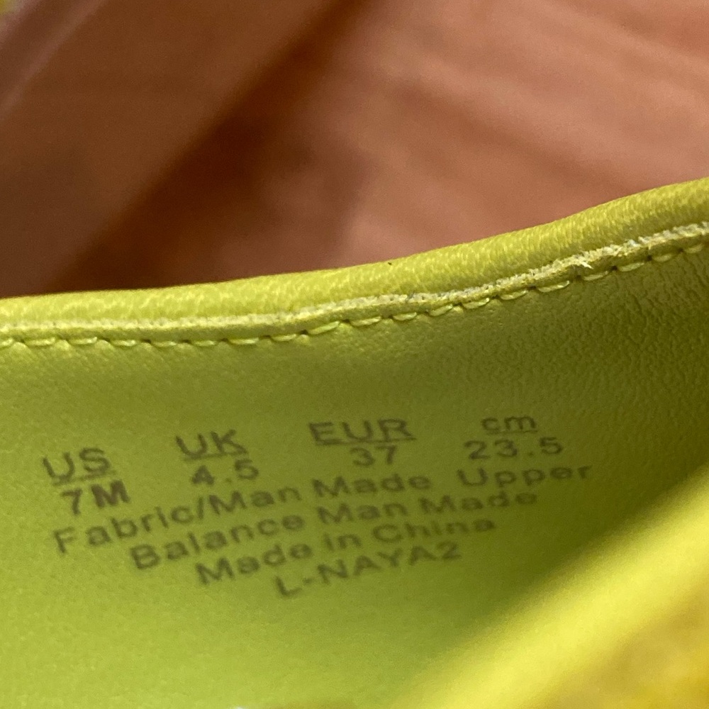 Franco Sarto Naya Pointed Toe Parrot Green Ankle Strap Block Heels Chartreuse 7M - Picture 9 of 14